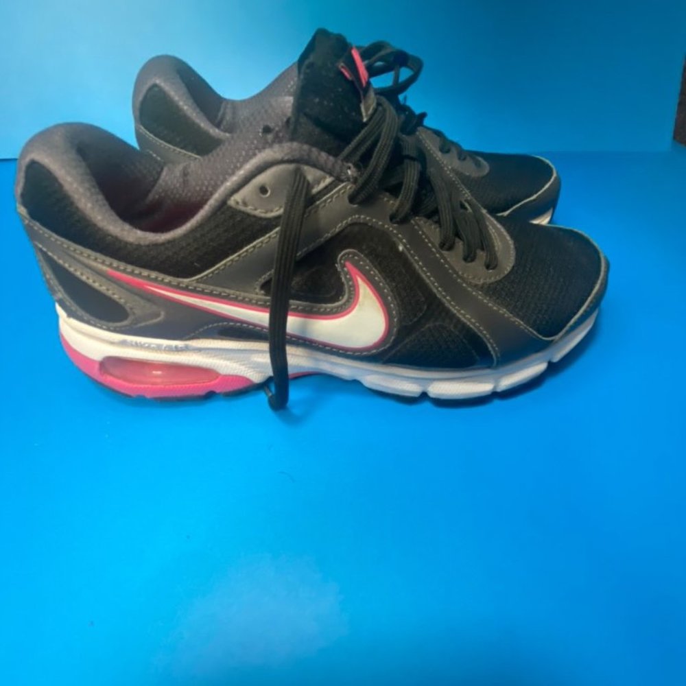 Nike Women's size 8.5